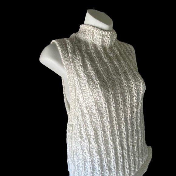 Anthropologie Moth Braided White Top Mock Neck Sleeveless Top Size Medium NWT - Picture 5 of 12